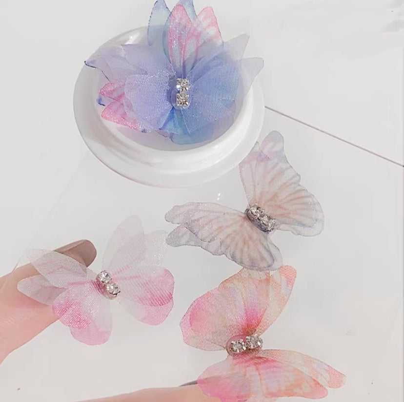 Three-dimensional butterfly tulle HA0293
