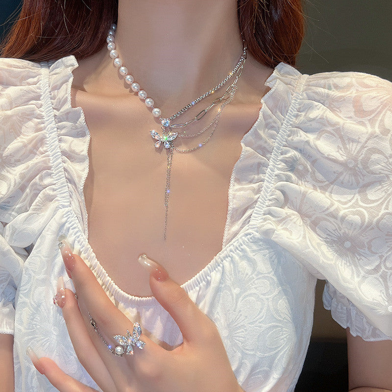 Butterfly Pendant Pearl Necklace HA0570