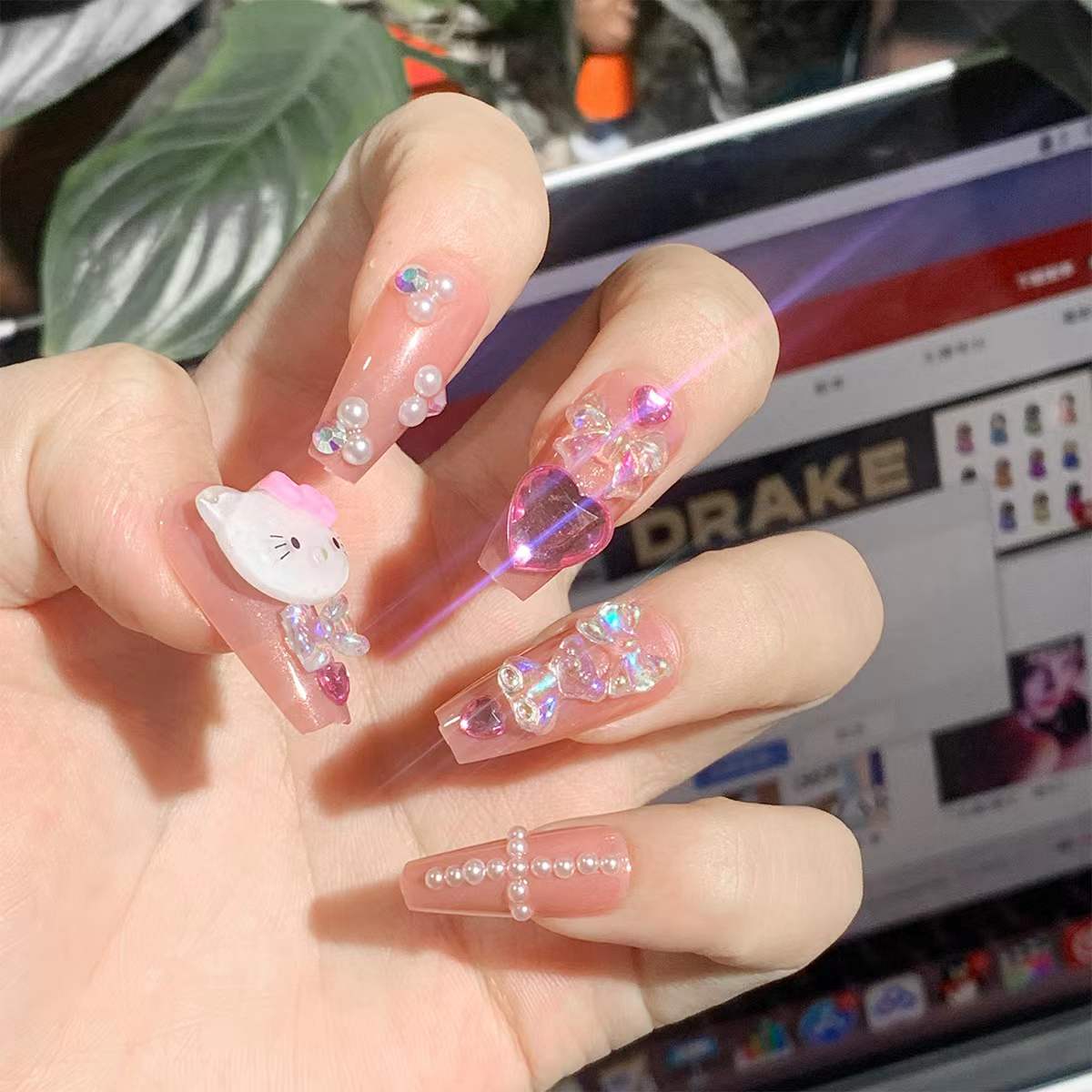 Pearl Heart Nail Patch HA00129