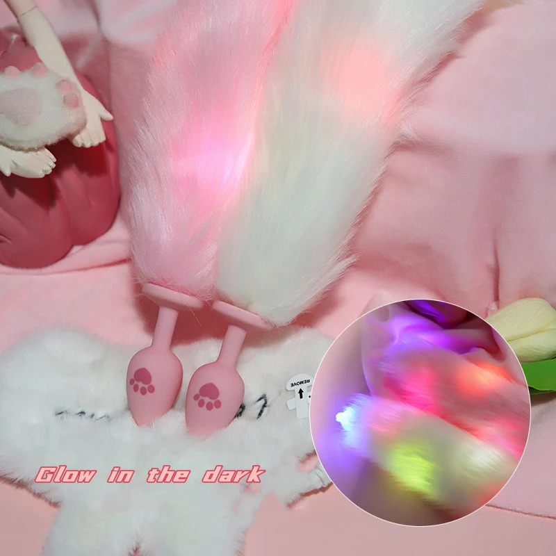 GLOWING RABBIT FOX TAIL ANAL PLUG  HA2780