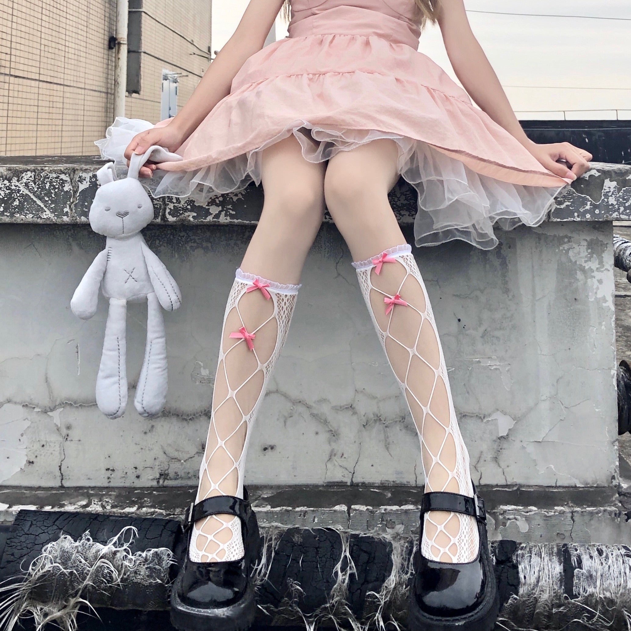 Medium Lolita Lace Fishnet Socks    HA0743