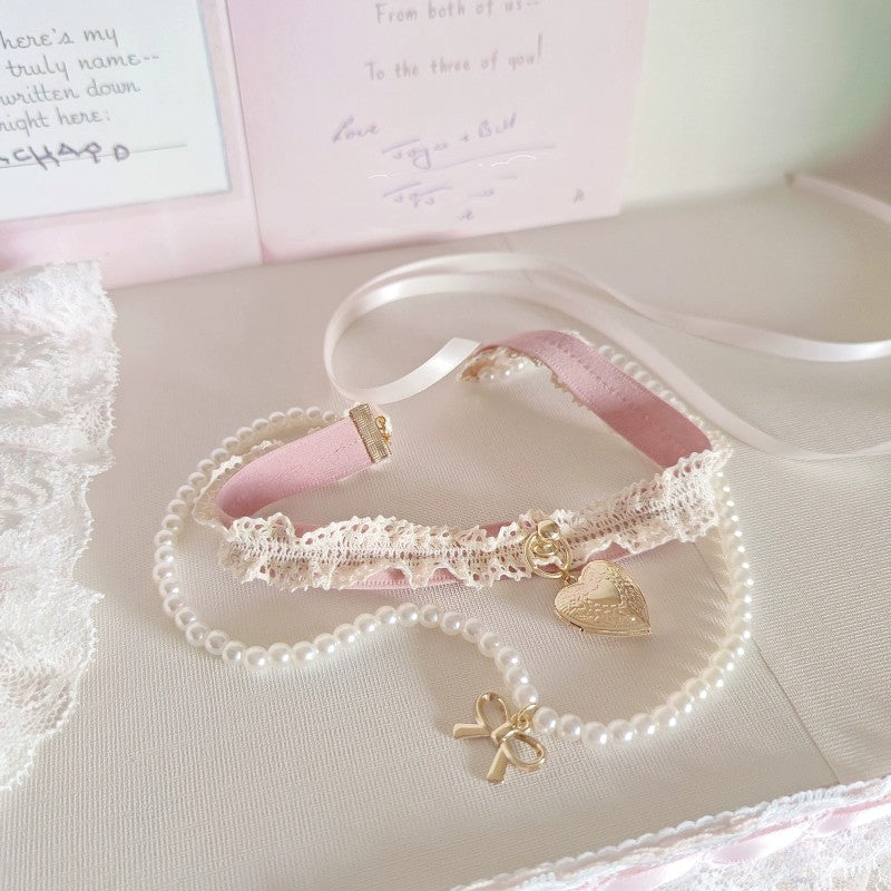 Heart Pendant Pearl Bow Necklace   HA1678