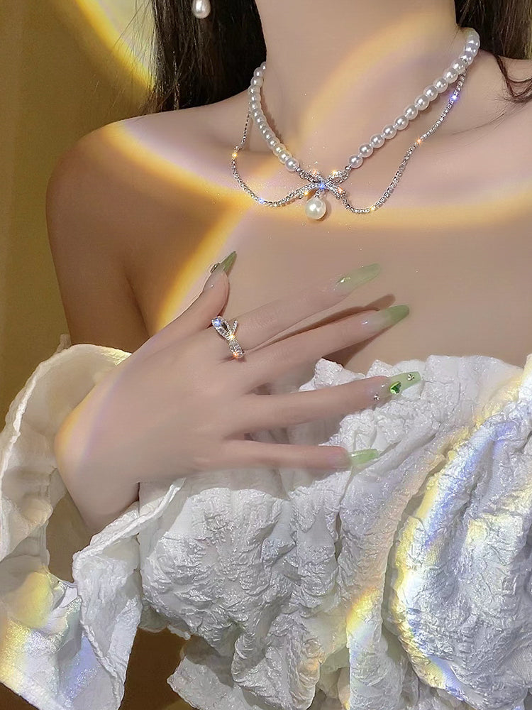Sparkling Pearl Necklace HA0971