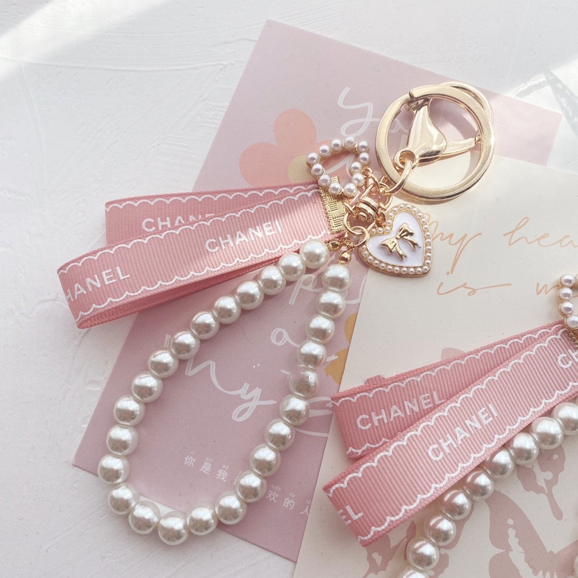 Ribbon Pearl Chain Keyring   HA1569