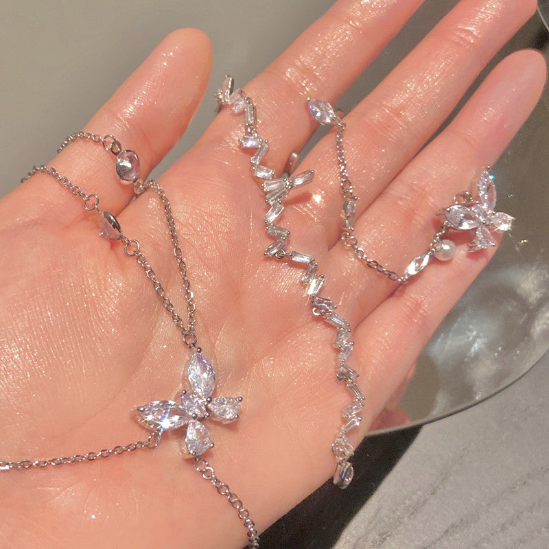 Butterfly Diamond Necklace Ring   HA0722