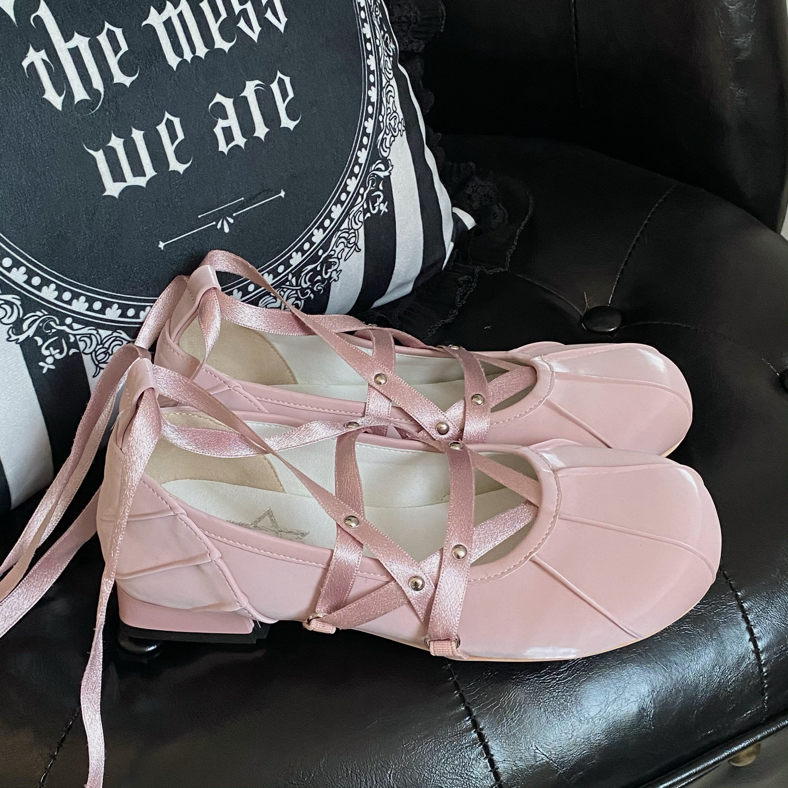Round toe marie lace up shoes HA1586
