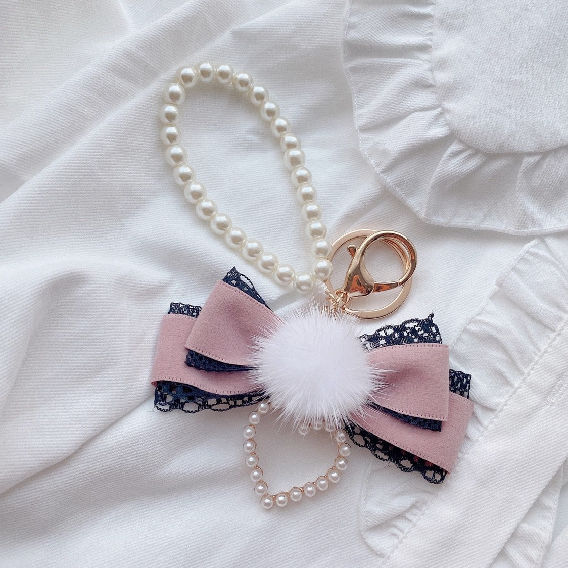 Mink Fur Ball Bow Keychain   HA1568